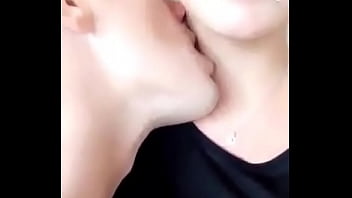 indian kissing couple
