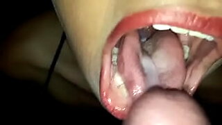 teen gagging homemade deepthroat