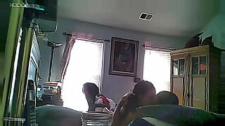 sex of son and mom while in bed