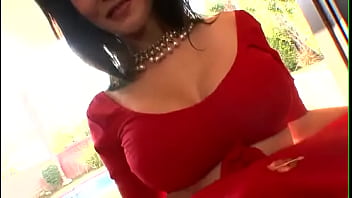 big saree boobs