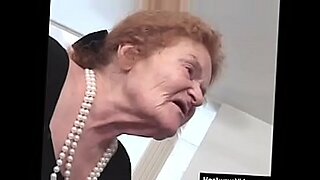old grannies who dont spit out cum