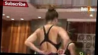old and sunny leone sexy video
