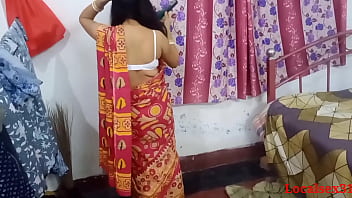 indian housdwife do saree up and do sex and removing saree