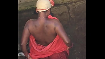 indian village girl bath public caught camera
